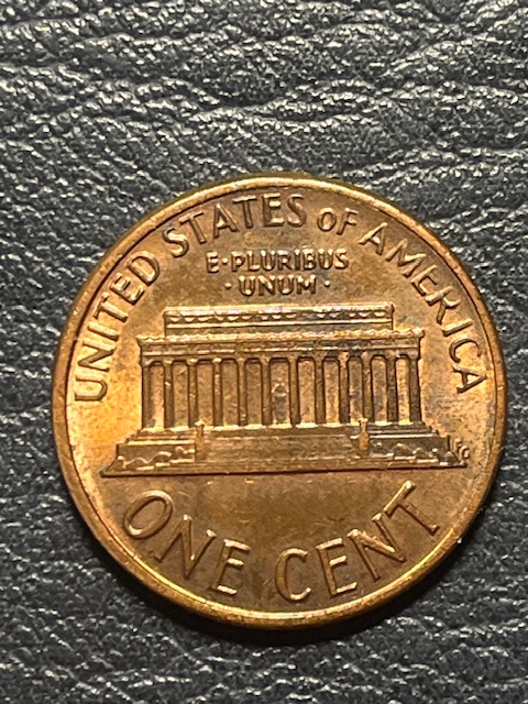 Lincoln-Mémorial-Cent-1986--Missing-Top-Letter-Er---America